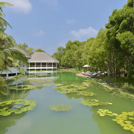 Dreamland Maldives Resort-3