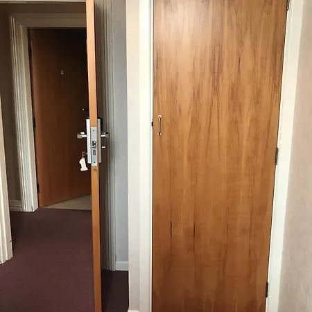Criterion Club Hotel-3
