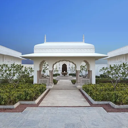 The Oberoi Sukhvilas Spa Resort, New Chandigarh-3