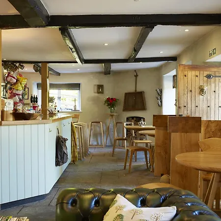 The Royal Oak-3