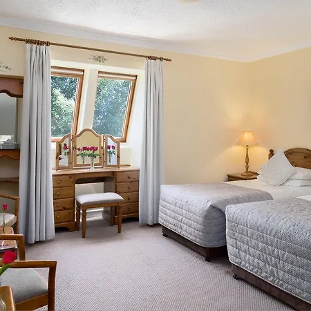 Kathleens Country House-2