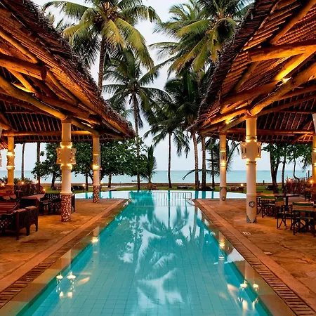 Neptune Village Beach Resort & Spa-2
