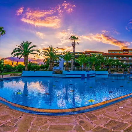 Lagomandra Hotel And Spa-3