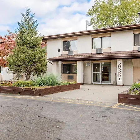 Rodeway Inn & Suites Grand Rapids Southeast-2