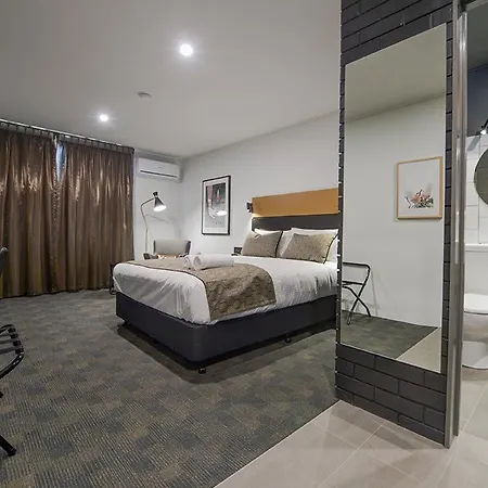 Cbd Motor Inn-2