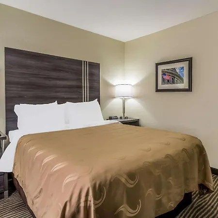 Quality Inn & Suites North Lima - Boardman-2
