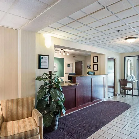 Quality Inn & Suites Shepherdstown-2