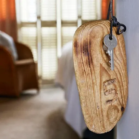 Driftwood B&B-3
