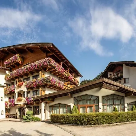 Hotel Sonnenuhr-3