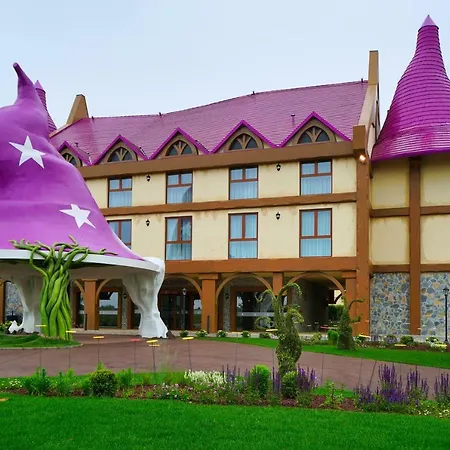 Gardaland Magic Hotel-2