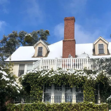 The Inn On Knowles Hill Bed & Breakfast Hotel-3