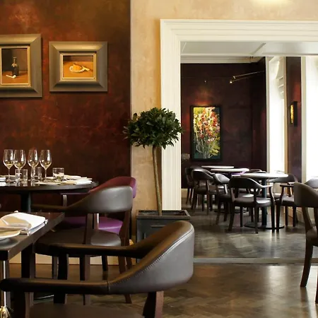 The Angel Hotel-3