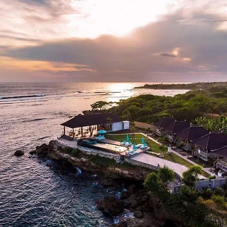 Ombak Bay Lembongan-3