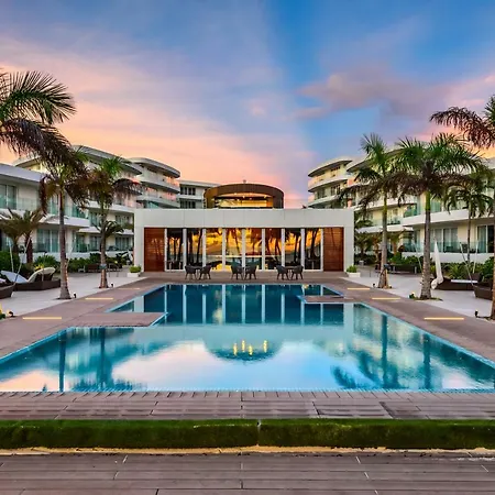 Aqua Boracay-2
