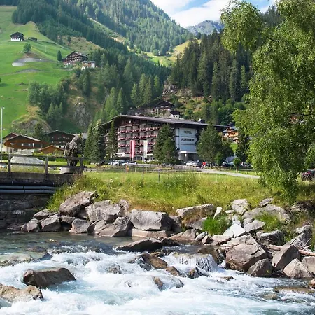 Hotel Alpenhof-3