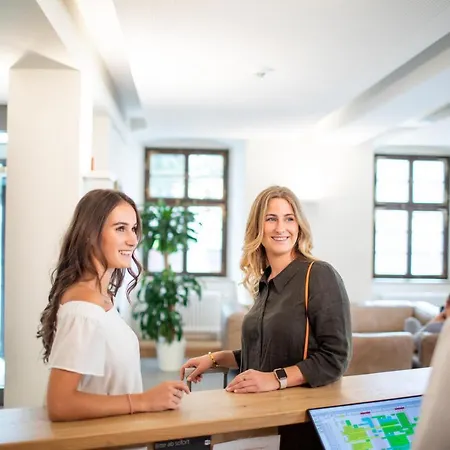 Schwan und Post Business Quarters-3