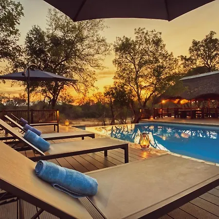 Vuyani River Lodge-3