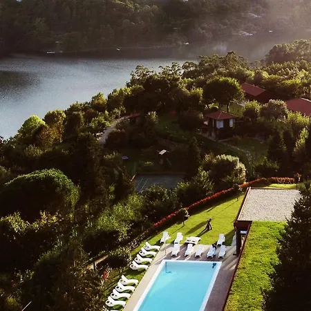 Agrinho Suites&Spa Gerês-3