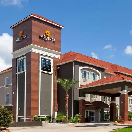 Comfort Inn & Suites Cleveland Tx-2
