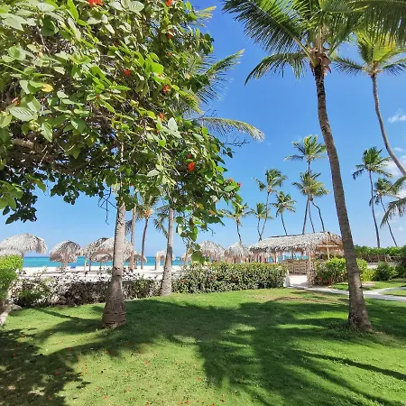 Tropical Villas At Los Corales Beach-2
