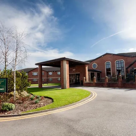 Burntwood Court Hotel-3