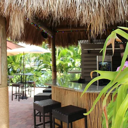 The Cabanas Guesthouse & Spa - Gay Resort Catering To Gay Men-2