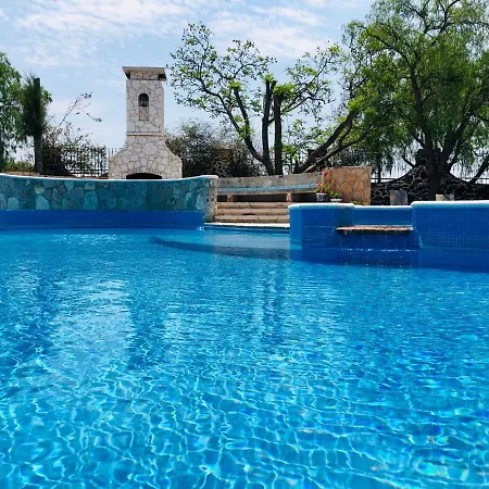 Club Vergel Resort-2