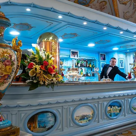 Grand Hotel La Sonrisa-3