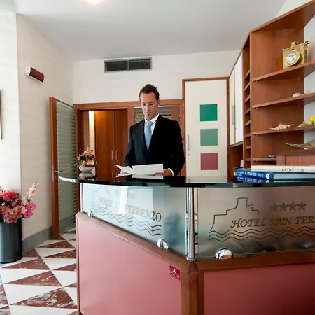 Hotel San Terenzo-2