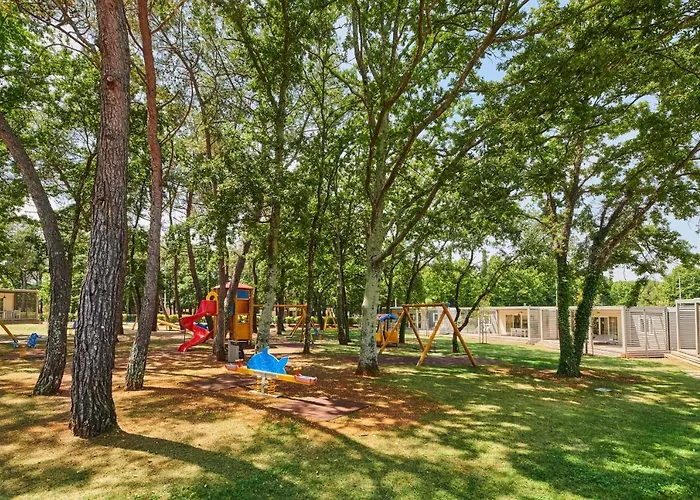 Camping Stella Maris Mobile Homes Umag