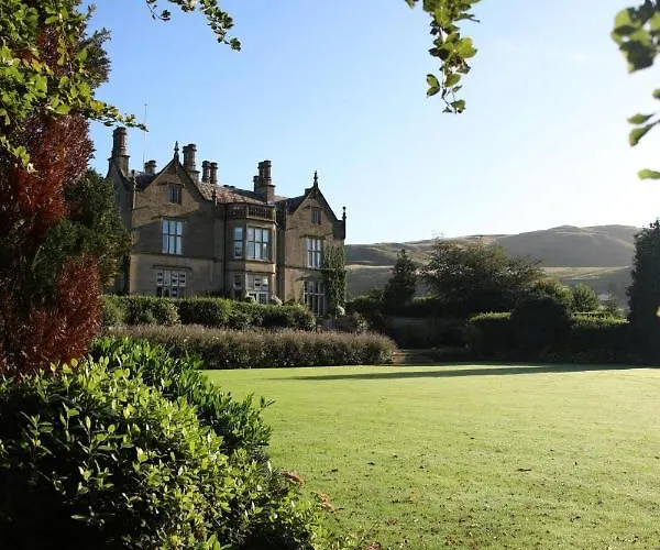 Falcon Manor Hotel Settle