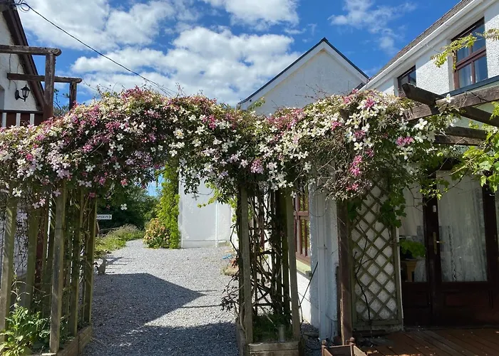 Jabajak Vineyard Restaurant & Rooms