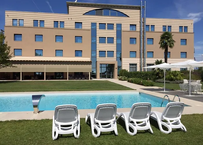 Hotel Omnia Noventa di Piave