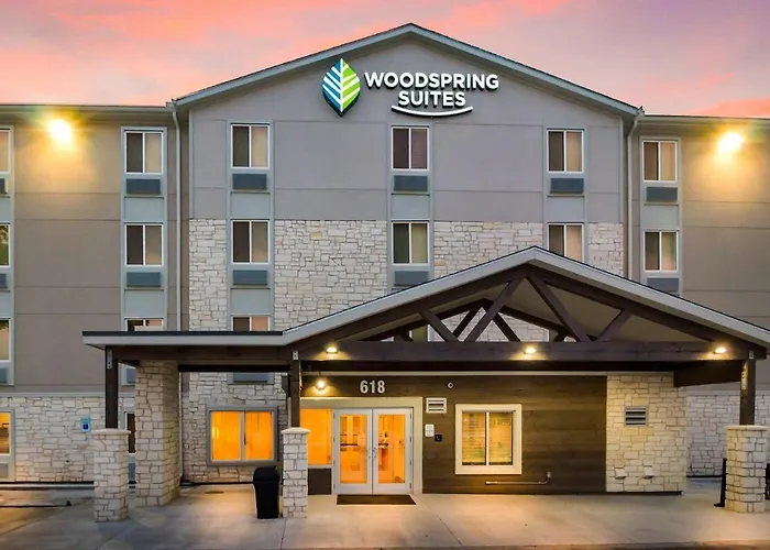Woodspring Suites Lake Jackson