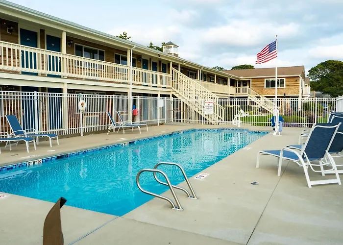 Innseason Resorts Harborwalk