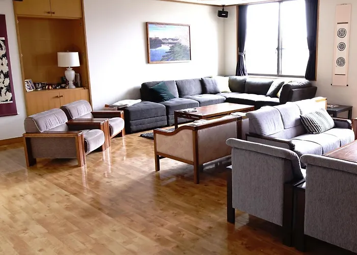 Refre Hotel