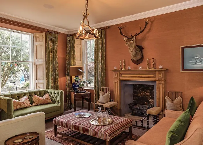 Residence By Atholl Arms