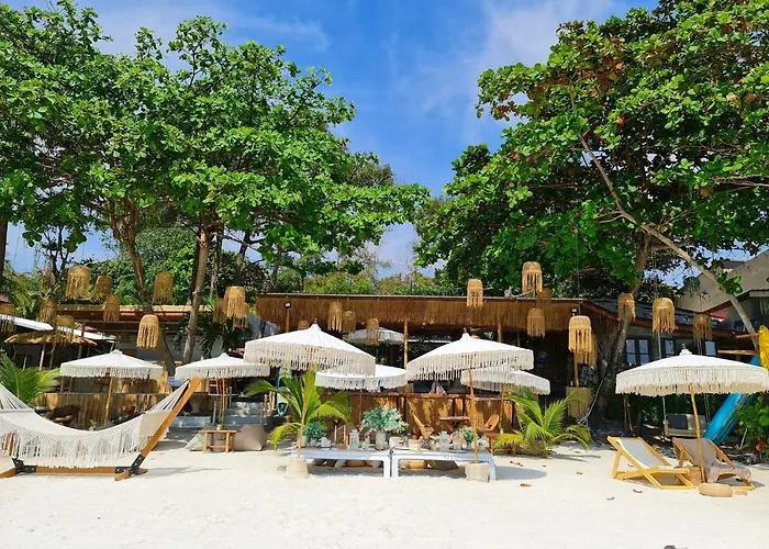 Tonsak Resort