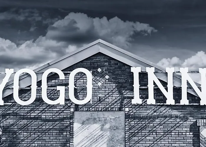 Yogo Inn