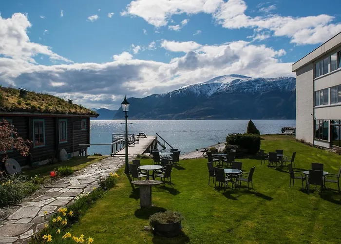 Leikanger Fjordhotel - Unike Hoteller