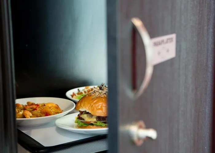 Hotel Loob Madrid (Adults Only)