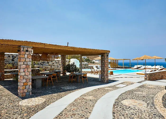 Nuvia Suites