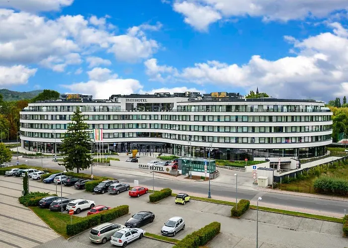 Grand Hotel Esztergom