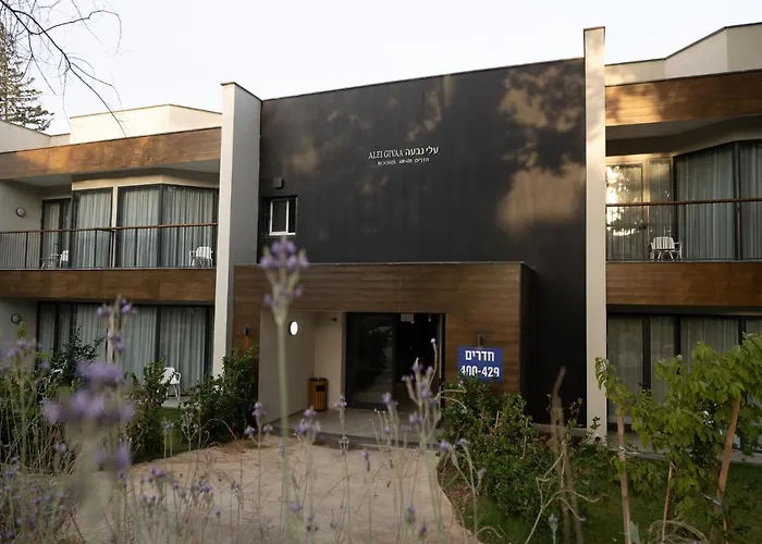 Kfar Giladi Hotel