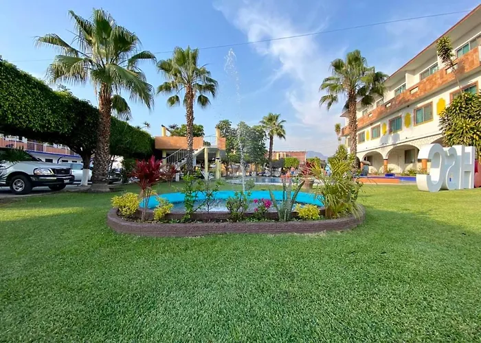 Hotel San Carlos Yautepec