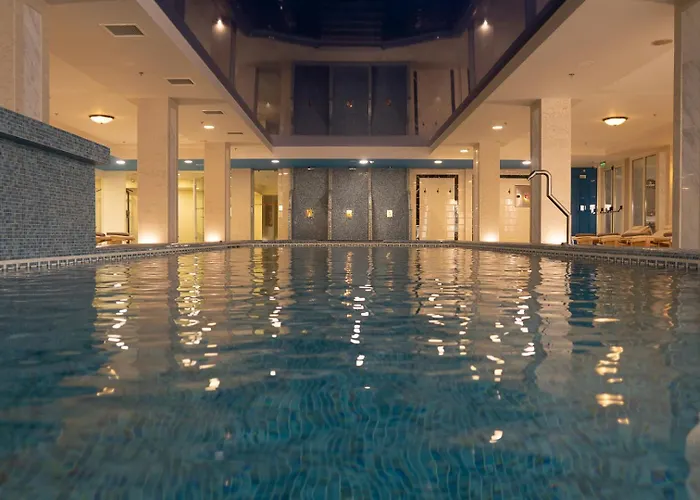 Wellness Santa Hotel - Adults Plus12