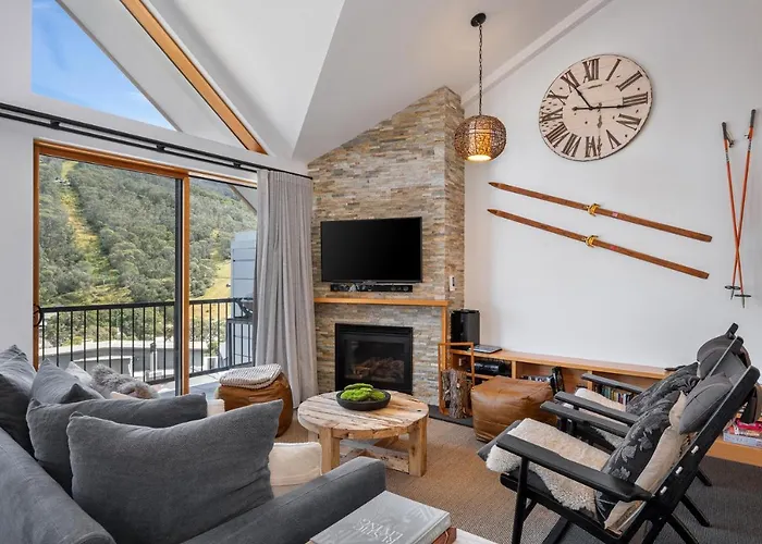 Snowgoose Apartments