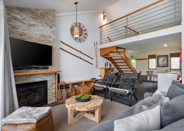 Snowgoose Apartments