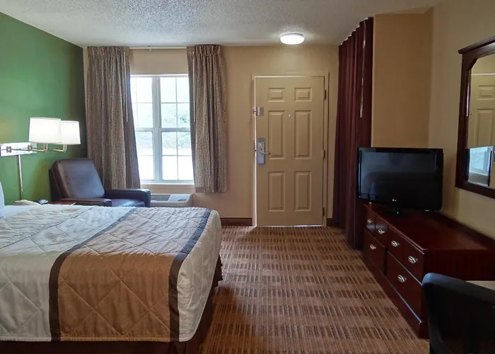 Extended Stay America Suites - Fort Lauderdale - Cypress Creek - Andrews Ave