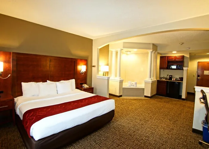 Comfort Suites Near University North Brunswick